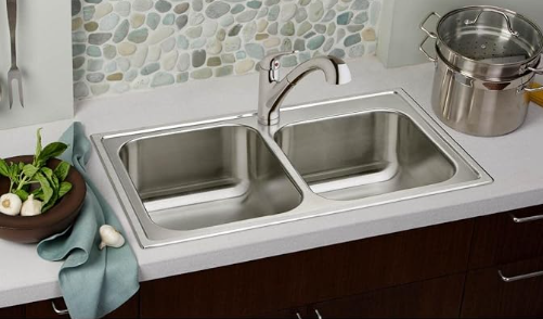 Double Bowl kitchen Sink (33inx22in) 8.25 Deep (Dayton)
